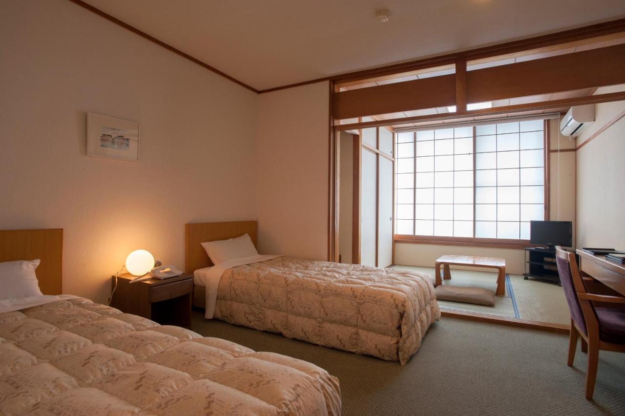 The Gran Resort Elegante Atami Atami  Buitenkant foto
